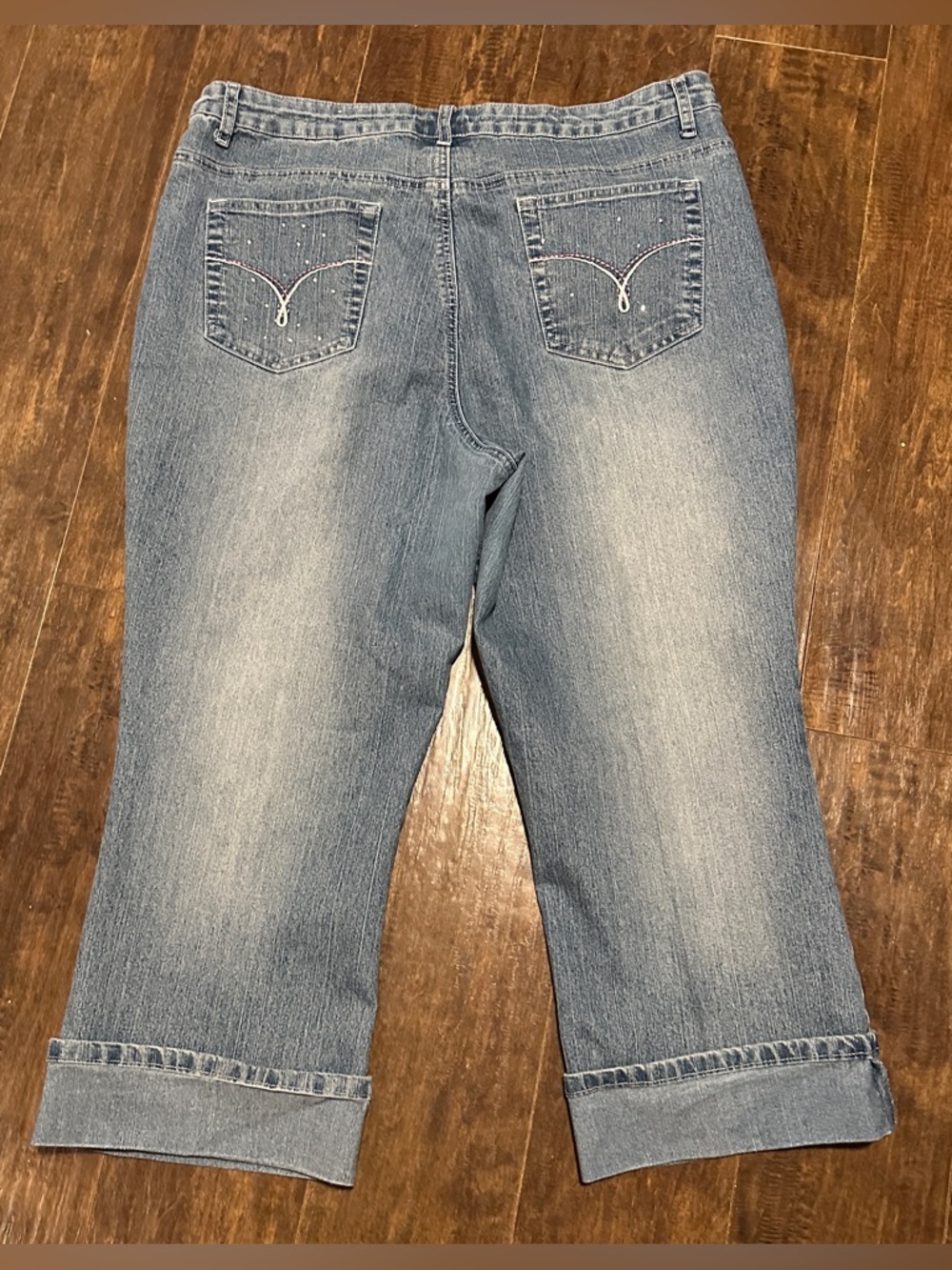 Zoey Beth Plus Jeans Cropped Cuffed Embroidery Bejeweled Womenās 1X